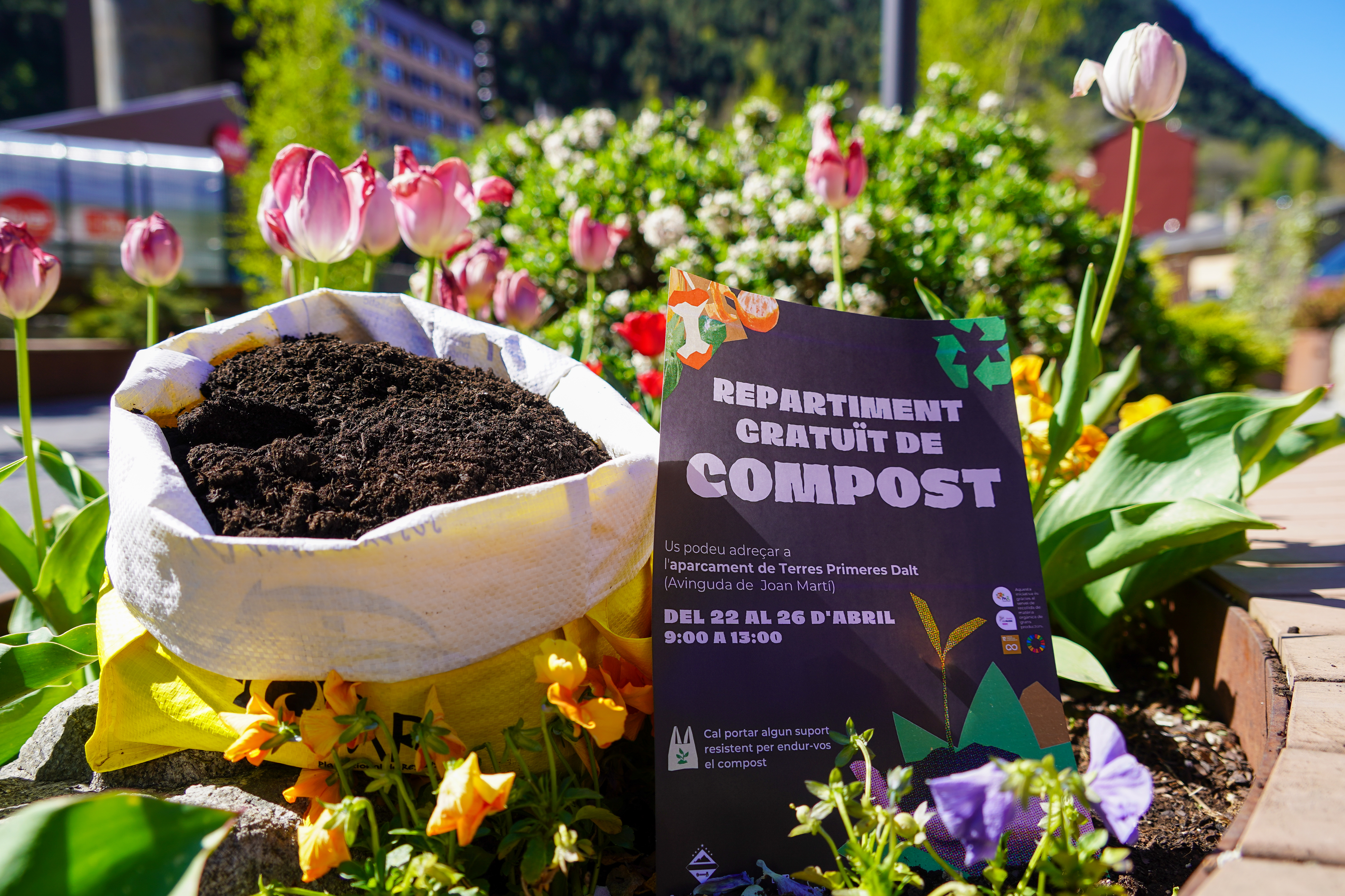 20240417 Reparticio compost @ComuEncamp (6).jpg
