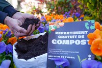El Comú d’Encamp engega el repartiment gratuït de compost per a les ornamentacions florals cada matí a Terres Primeres de Dalt