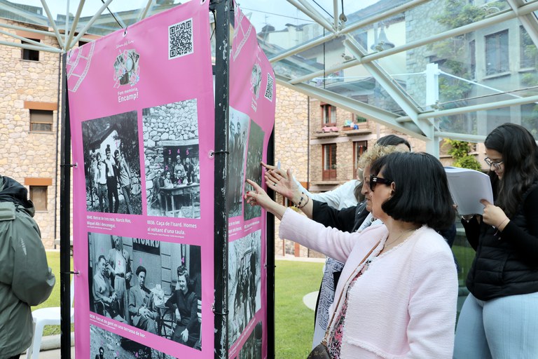 Fem memòria, Encamp! - Exposició a la plaça dels Arínsols.