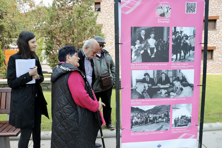 Fem memòria, Encamp! - Exposició a la plaça dels Arínsols.