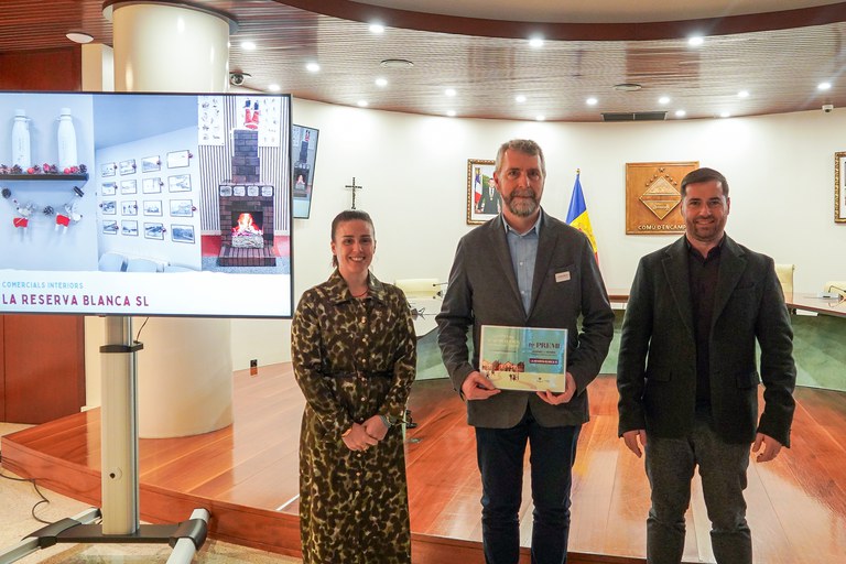 Entrega premis Concurs aparadors i decoració de Nadal @ComuEncamp
