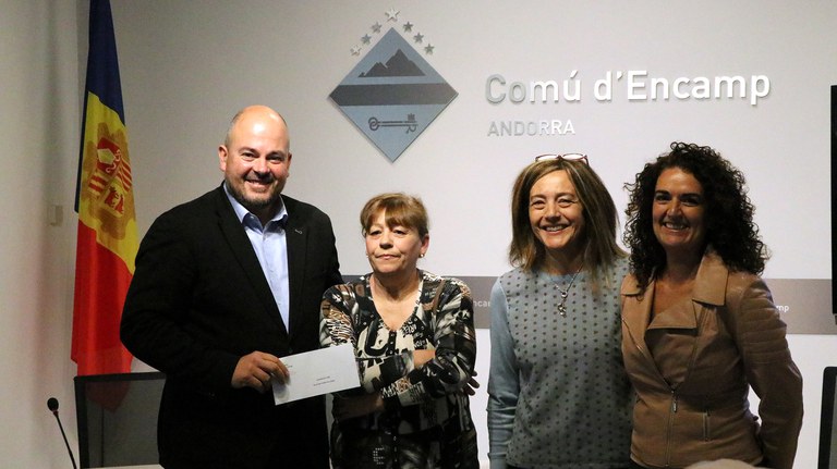 3r xalets ENc - Fernanda Viana.JPG