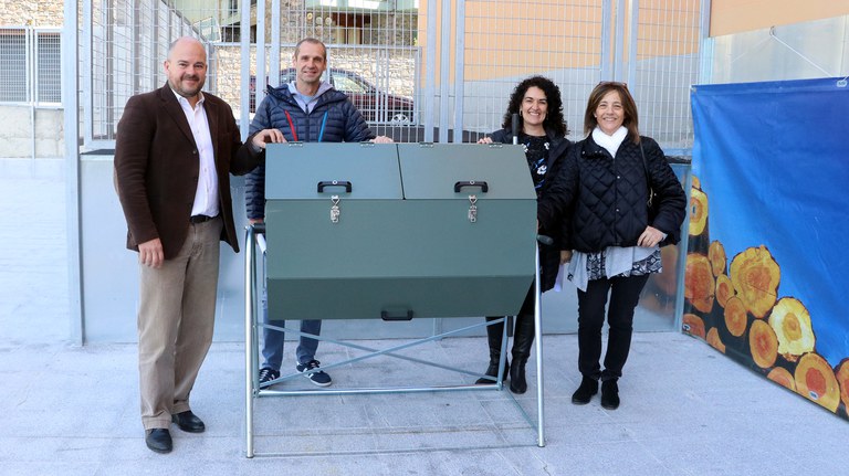 Hort i autocompostador-002.jpg