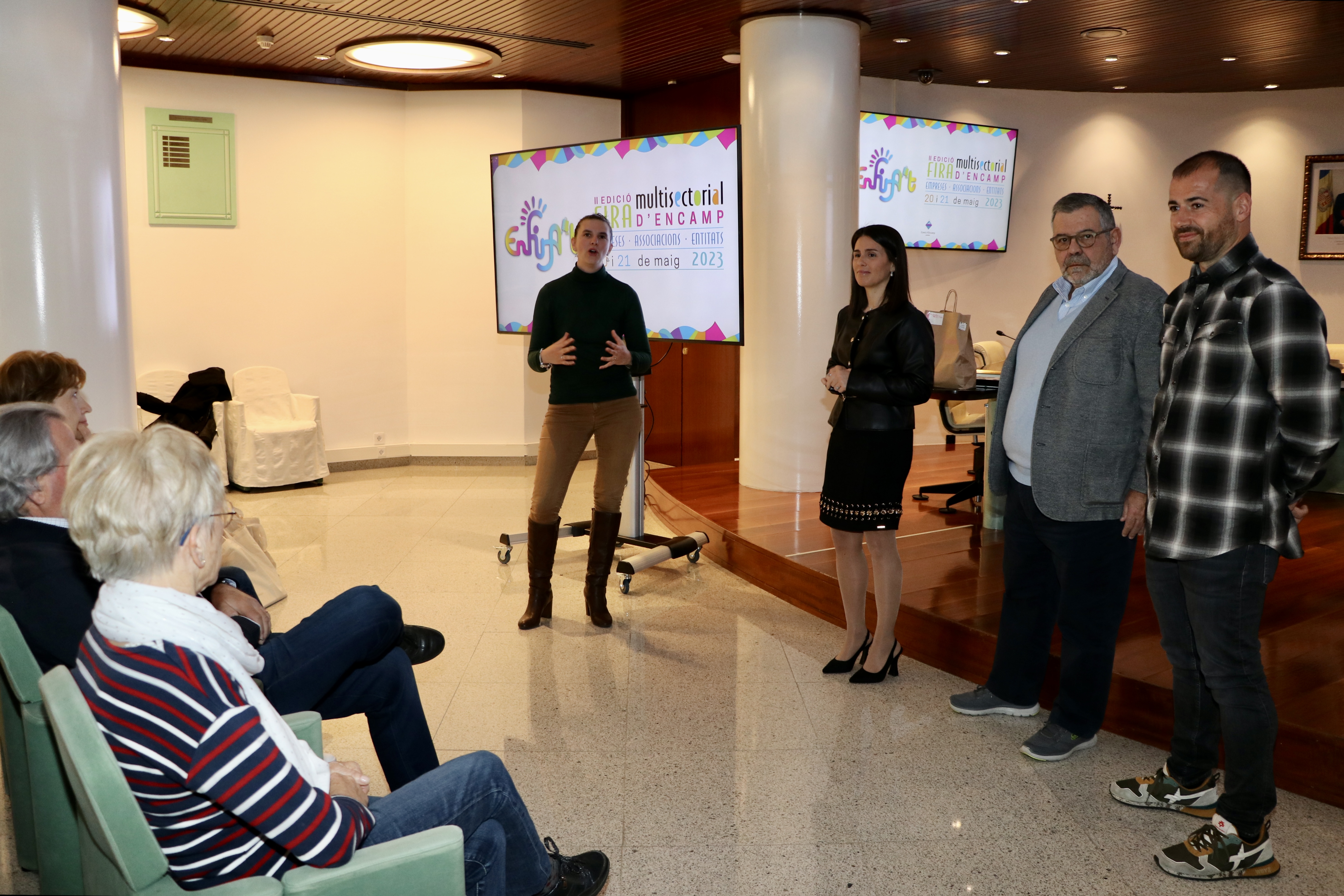 Benvinguda de la delegació d'agermanament de Rouillac.