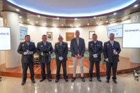 El Comú d'Encamp acull el jurament de dos nous agents de circulació i el reconeixement a un agent pels seus 25 anys de servei