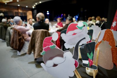 Dinar de Nadal de la gent gran a Encamp.