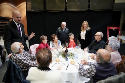 Dinar de Nadal de la gent gran a Encamp.
