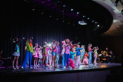 20250518 Musical L'ombra dels colors @ComuEncamp.