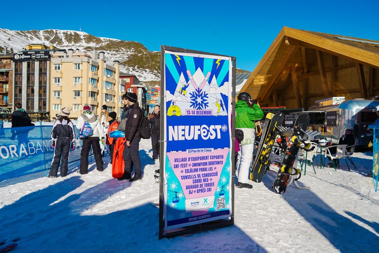 20251213 NeuFest - dissabte @ComuEncamp (2).jpg