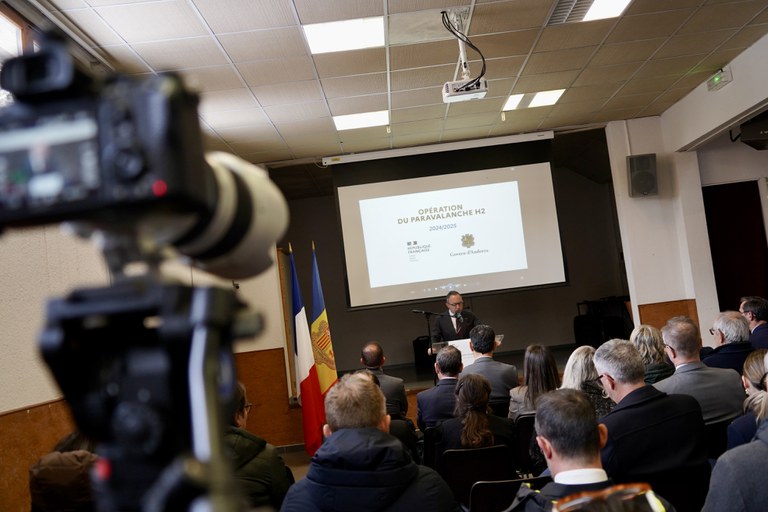 20251124_Inauguracio Parallaus Ospitalet @ComuEncamp (75).jpg