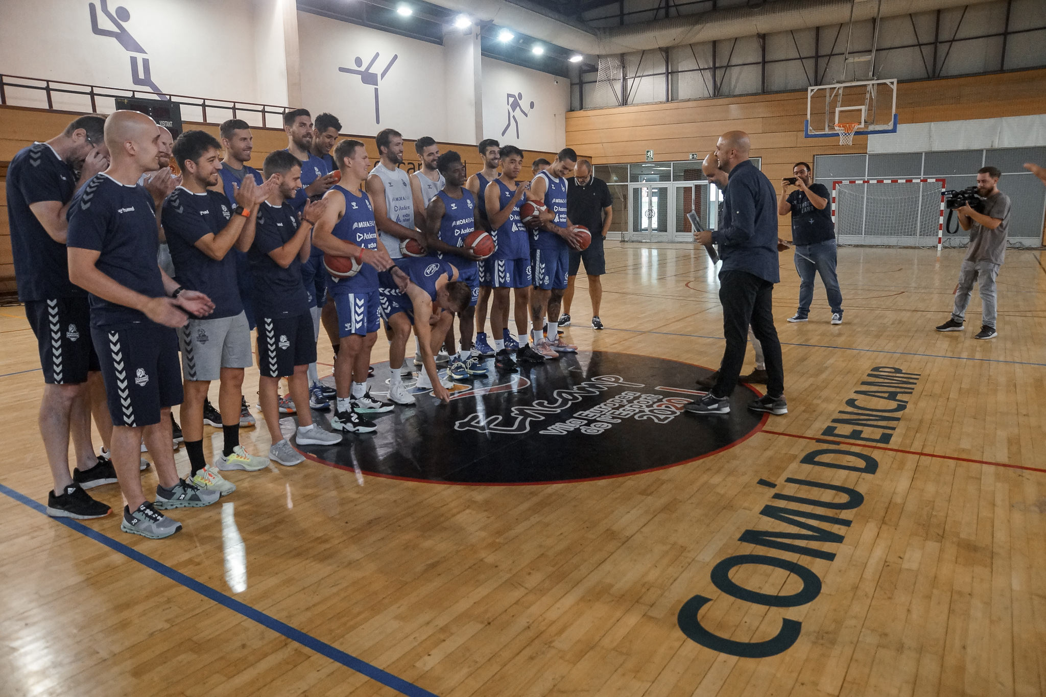 Estada del Morabanc Andorra de bàsquet al Pas de la Casa