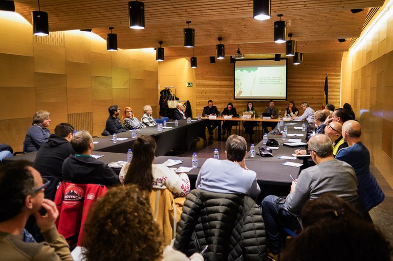 20251205 Taula d'oci nocturn del Pas de la Casa @ComuEncamp