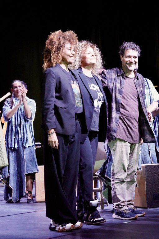 20251129 Estrena Esbart Sant Romà “Com pesa la terra”