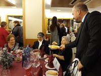 El tradicional dinar de Nadal de la Gent Gran d’Encamp aplega 165 persones a l’Hotel Guillem