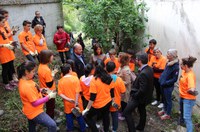 Els alumnes d'Encamp participen en l'acció de neteja del medi 'Clean up day'