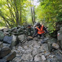 Els banders comunals d’Encamp participen en el segon curs d’artesans de la pedra seca