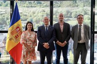 Els cònsols reben el representant del Copríncep francès, Frédéric Rose, en la seva primera visita institucional a Encamp