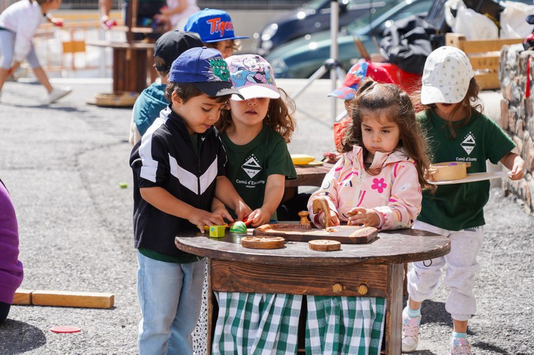 20250707 dilluns de gresca jocs de fusta @ComuEncamp (45).jpg