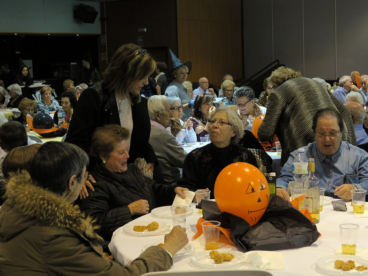 Tots Sants gent gran-012.JPG