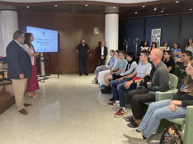 Recepció alumnes XXII Campus Universitari de la Llengua Catalana a Encamp
