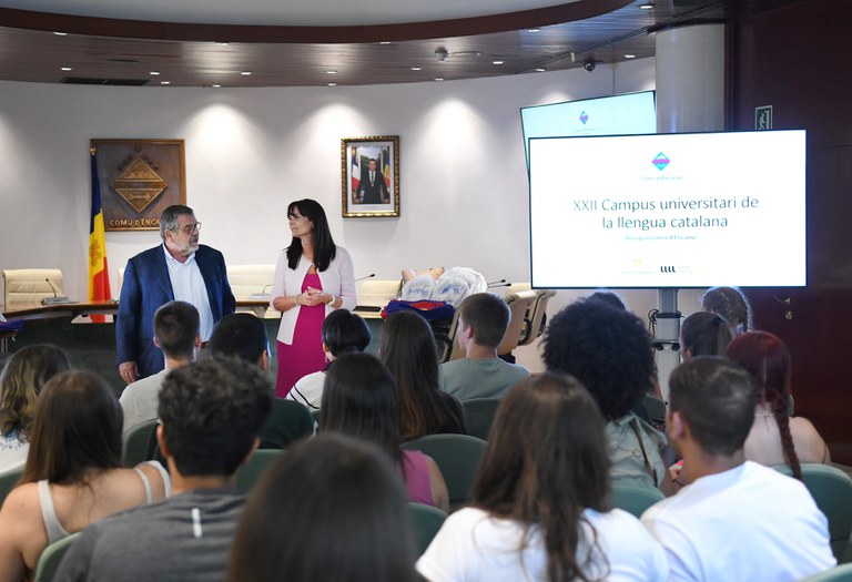Recepció alumnes XXII Campus Universitari de la Llengua Catalana a Encamp