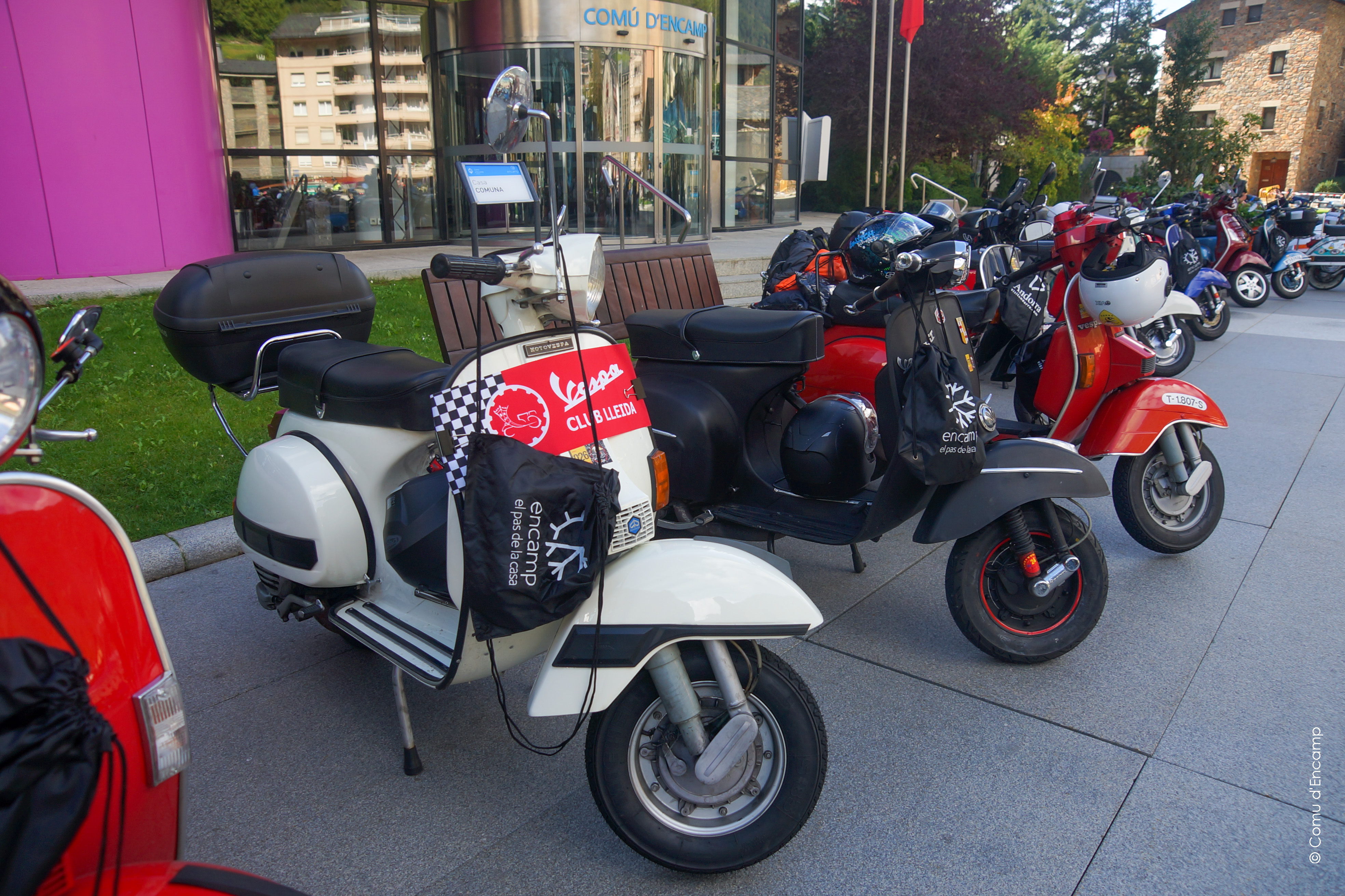 Trobada scooters. Cloenda Encamp. Foto: ComuEncamp