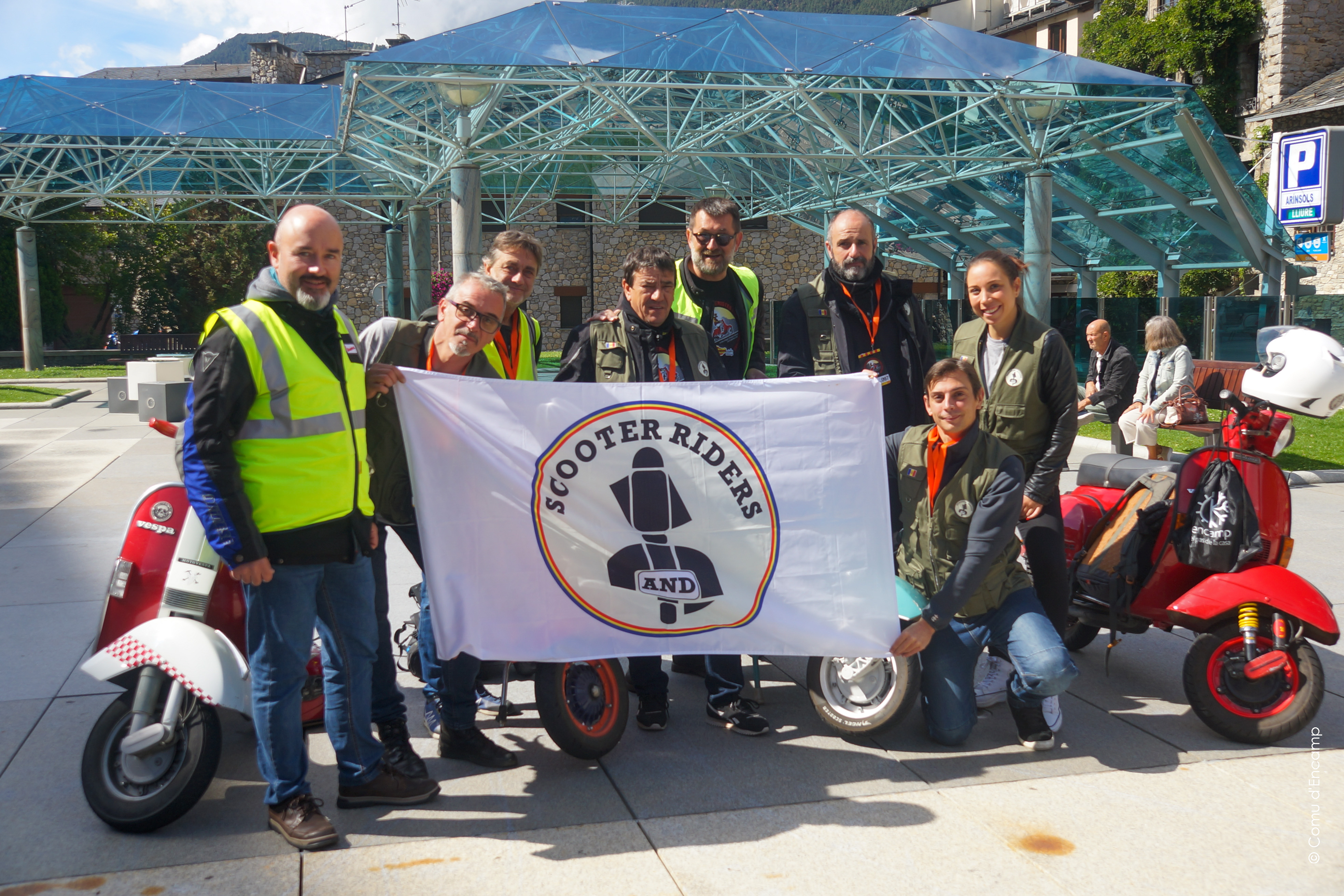 Trobada scooters. Cloenda Encamp. Foto: ComuEncamp