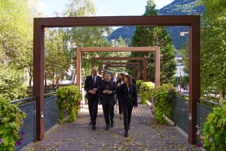 Primera visita oficial del copríncep episcopal a Encamp
