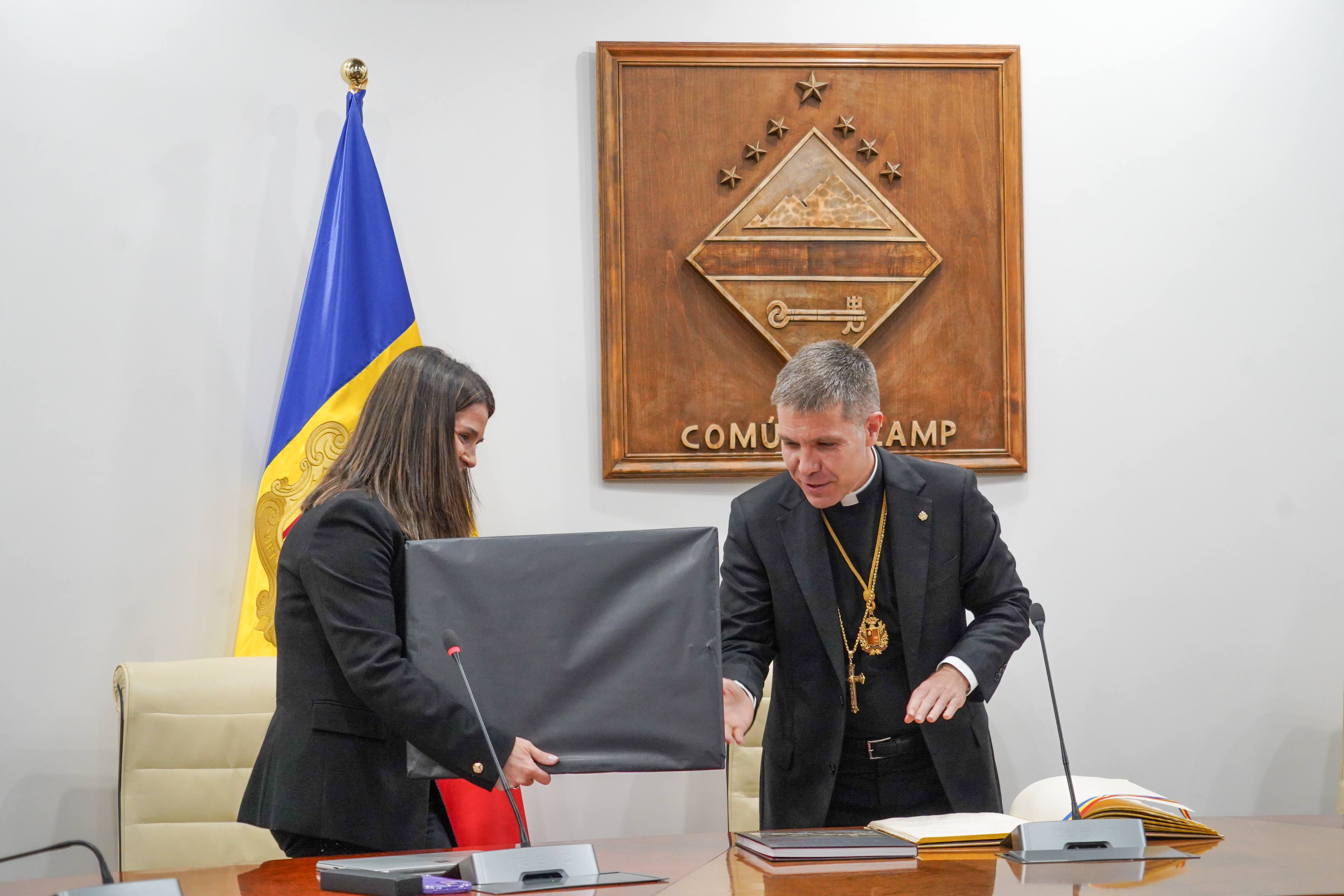 Primera visita oficial del copríncep episcopal a Encamp