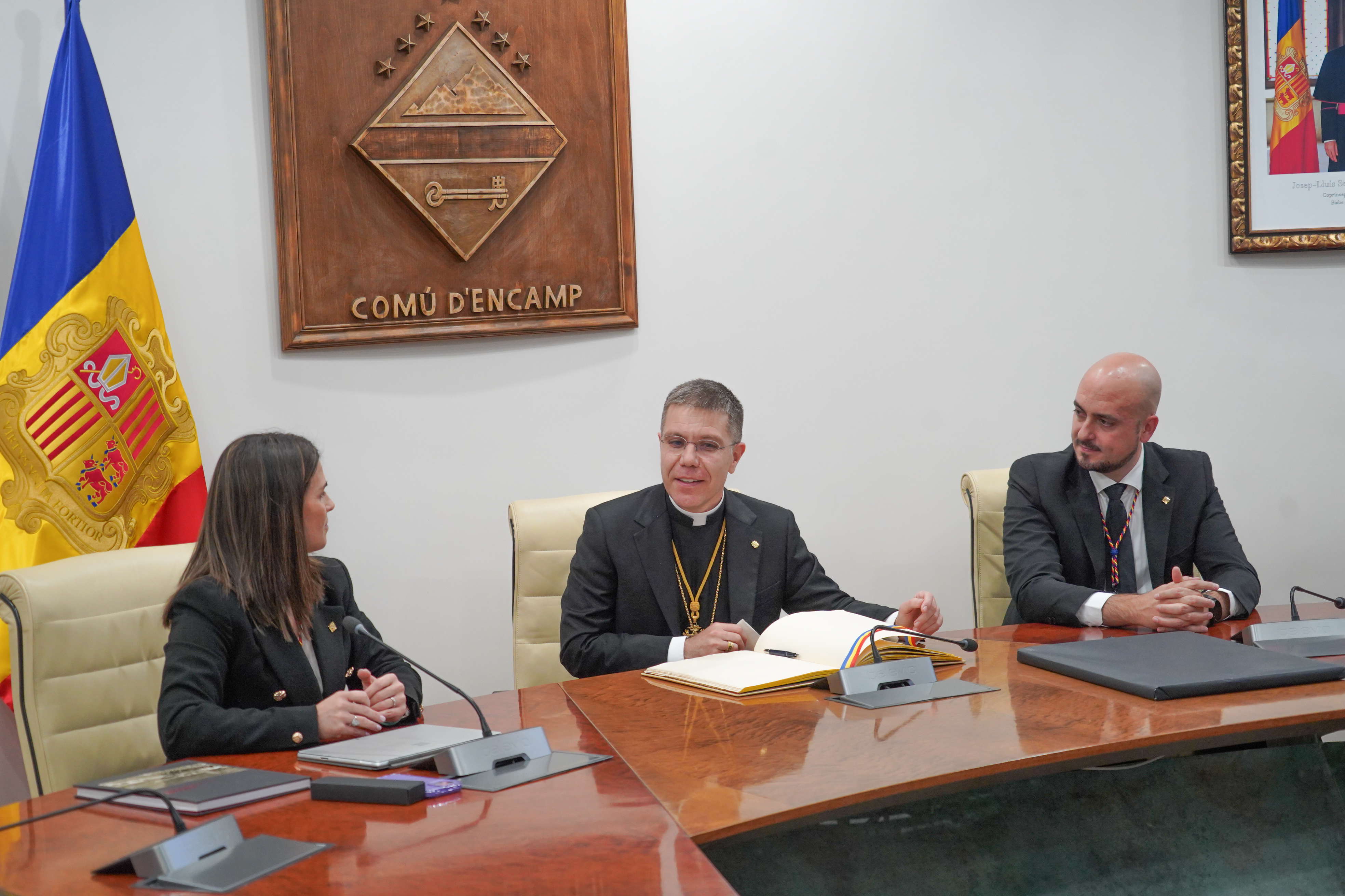 Primera visita oficial del copríncep episcopal a Encamp