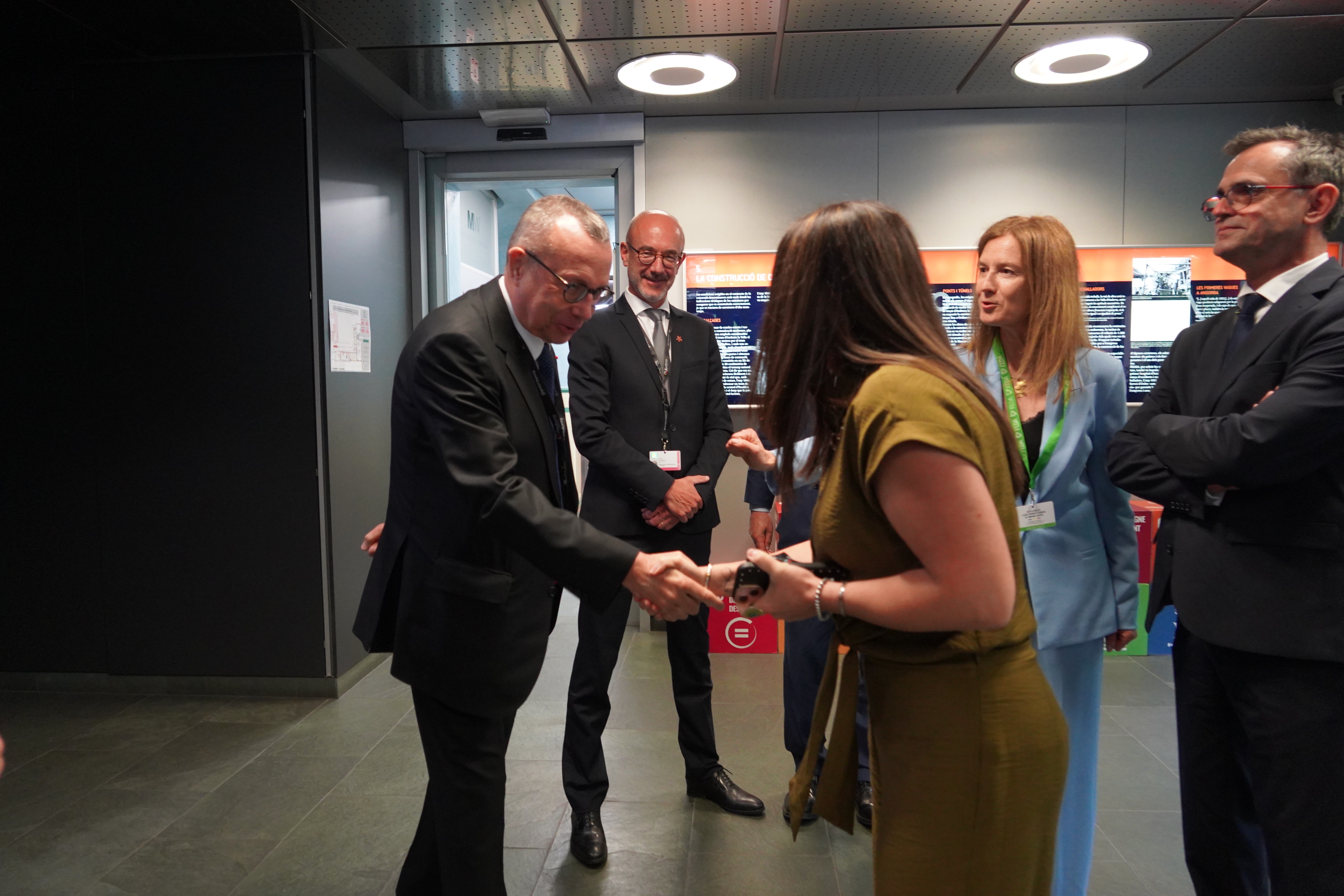Visita copríncep Macron. SCM @ComuEncamp