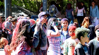 Festa Holi Encamp-002.jpg.
