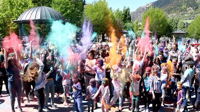 Festa Holi Encamp-014.jpg.