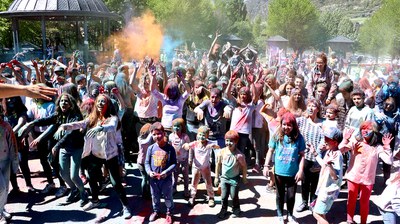 Festa Holi Encamp-021.jpg.