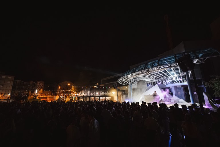 20250814 Discomobil DJ Cassany i DJ Montalvo @RCaudiovisuals per ComuEncamp (2).jpg