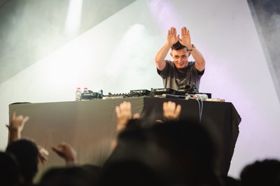 20250814 Discomobil DJ Cassany i DJ Montalvo @RCaudiovisuals per ComuEncamp (7).jpg.