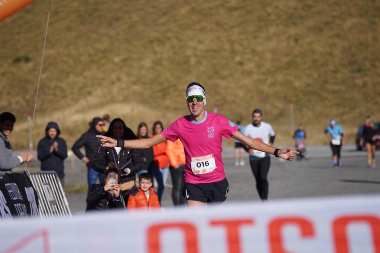 2021010_Xavier Tomasa guanyador 25 K_@comuencamp.JPG