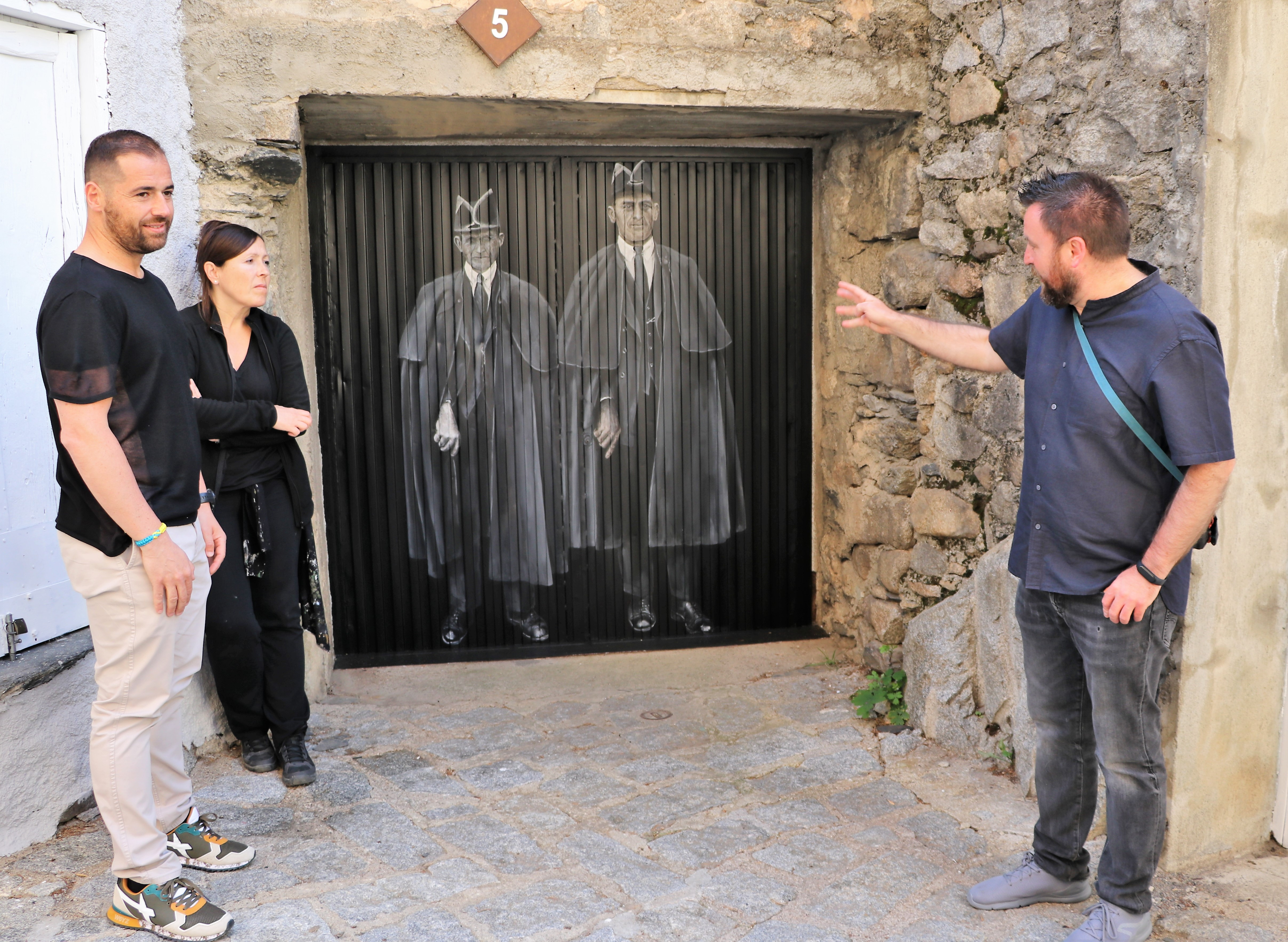 Murals d'embelliment i recuperació de la memòria històrica al carrer de la Mosquera, Encamp