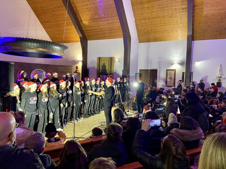 Encessa dels Llums Nadal al Pas de la Casa @ComúEncamp