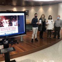 Encamp entrega 2.700 € en premis del primer concurs d'aparadors i decoració de Nadal amb 27 participants 