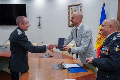 20241015 Medalles agents circulacio @ComuEncamp (89).jpg.