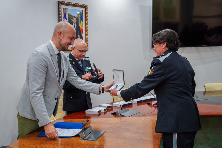 20241015 Medalles agents circulacio @ComuEncamp (95).jpg