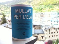 Encamp es mulla per l’esclerosi lateral amiotròfica amb una aportació econòmica i divulgació de la malaltia