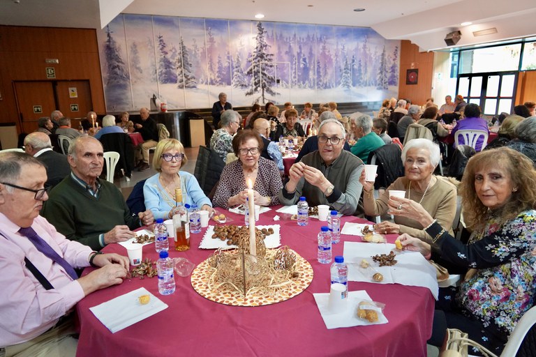 Castanyada per a la gent gran a Encamp