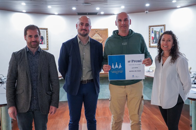 20240221 Premis concurs aparadors i decoracio de Nadal 2023 @ComuEncamp (47).jpg