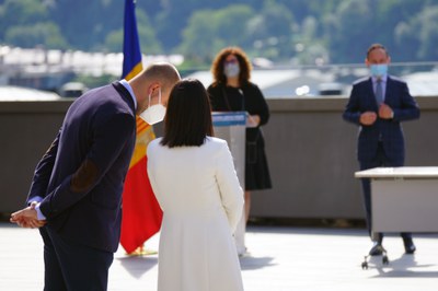 Signatura conveni al fons de solidaritat.