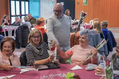 20240423 Sant Jordi Gent Gran i Taller infantil @ComuEncamp (34).jpg.