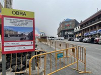 Es reprenen les obres de remodelació del carrer Sant Jordi del Pas de la Casa després de l'aturada hivernal