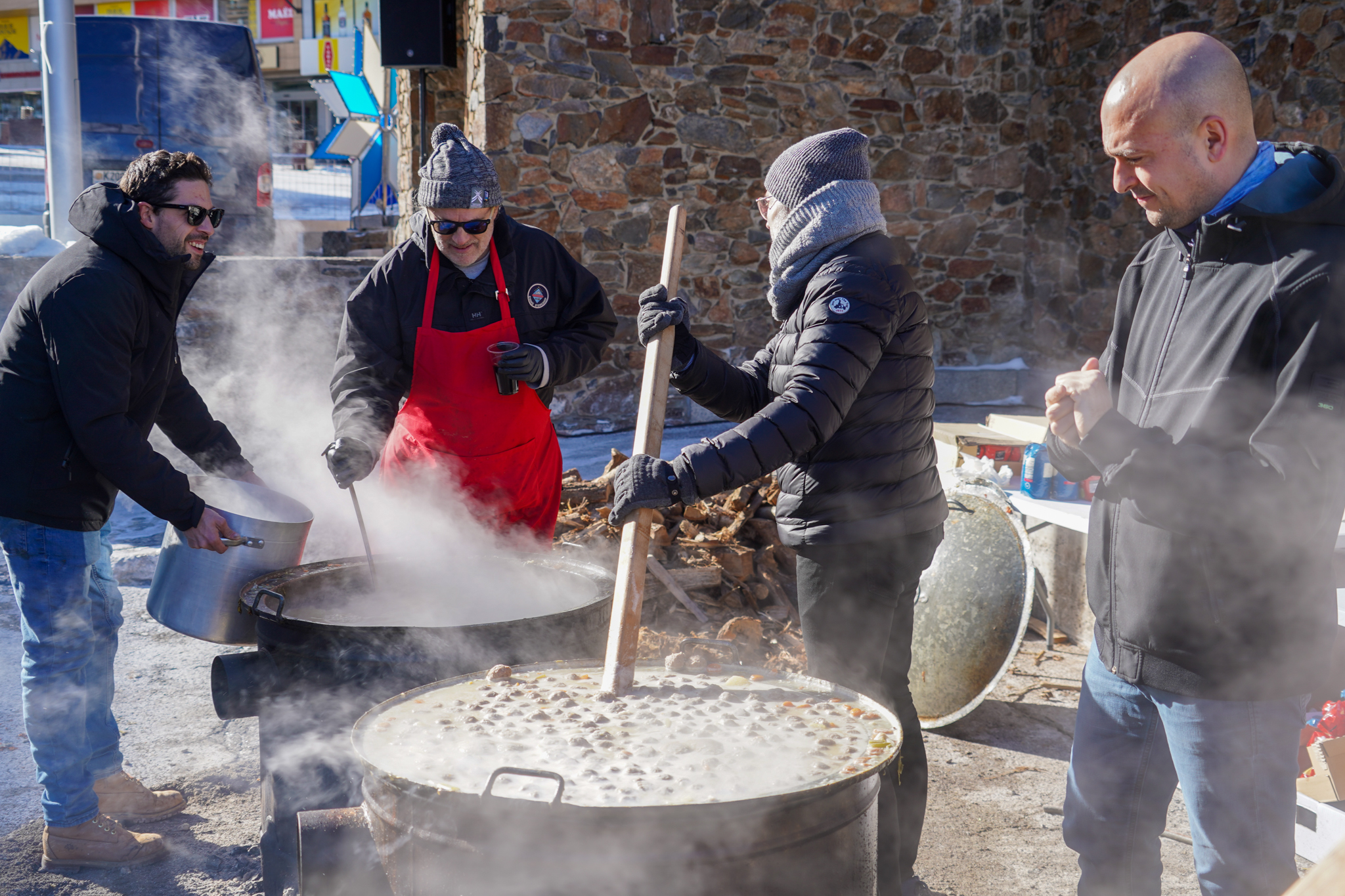 20250115 Escudella Pas de la Casa 2025 @ComuEncamp (40).jpg