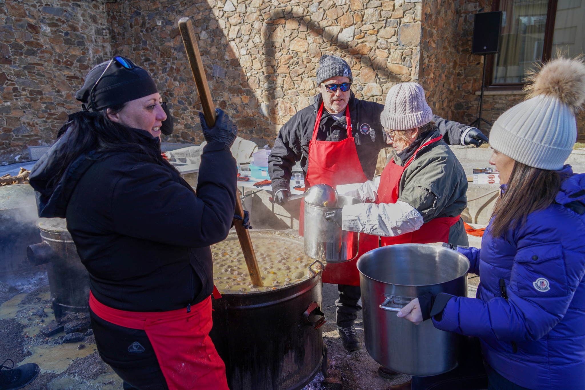 20250115 Escudella Pas de la Casa 2025 @ComuEncamp (61).jpg